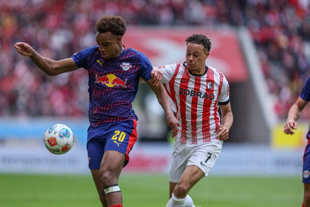 GER, Freiburg, SC Freiburg vs RB Leipzig, Bundesliga, Football, DFB, Season 2025 2026, Europa Park Stadium, 34 Matchday in the picture from l Assan Ouedraogo RB Leipzig 20 , Denny Scherhant SC Freiburg 7 , Duel DFB DFL REGULATIONS PROHIBIT ANY USE OF PHOTOGRAPHS AS IMAGE SEQUENCES AND OR QUASI VIDEO, 16 05 2026 Copyright: HMBxMedia HendrikxHamelau