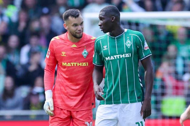 Torhueter Mio Backhaus Werder Bremen and Karim Coulibaly Werder Bremen talk together, Bundesliga, SV Werder Bremen v Borussia Dortmund, Weserstadion, May 16, 2026 in Bremen, Germany Photo by Marco Steinbrenner DeFodi Images Torhueter Mio Backhaus Werder Bremen and Karim Coulibaly Werder Bremen talk together, Bundesliga, SV Werder Bremen v Borussia Dortmund, Weserstadion, May 16, 2026 in Bremen, Germany Photo by Marco Steinbrenner DeFodi Images DFL regulations prohibit any use of photographs as image sequences and or quasi video