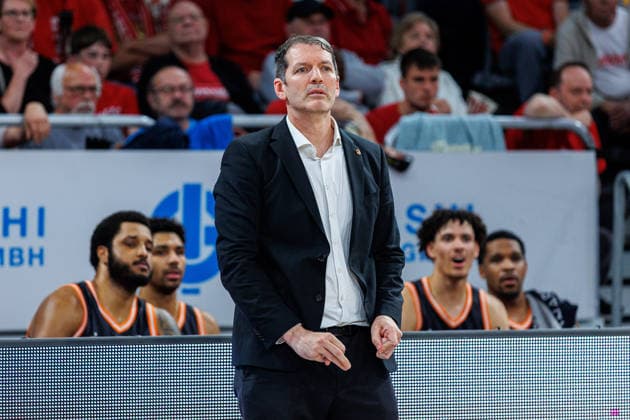 Ty Harrelson ratiopharm Ulm, coach, single picture, single photo, portrait, portraet, BMA365 Bamberg Baskets vs ratiopharm Ulm, basketball, easyCredit BBL, playoff quarterfinals, game 1, 16 05 2026 BMA365 Bamberg Baskets vs ratiopharm Ulm, basketball, easyCredit BBL, playoff quarterfinals, game 1, 16 05 2026 Bamberg Copyright: xEibner-Pressefoto G.xSantemizx EP_EER