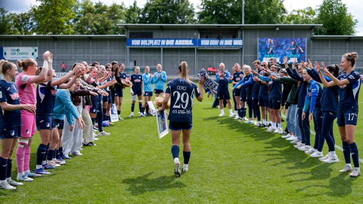 Selina Cerci TSG, 29 , single picture, single photo, action, action, player, player of TSG 1899 Hoffenheim, at her farewell, farewell from the club, action, action, 17 05 2026, Sinsheim Hoffenheim Germany , Football, Google Pixel Women Bundesliga, TSG 1899 Hoffenheim RB Leipzig, DFB DFL REGULATIONS PROHIBIT ANY USE OF PHOTOGRAPHS AS IMAGE SEQUENCES AND OR QUASI VIDEO xozx
