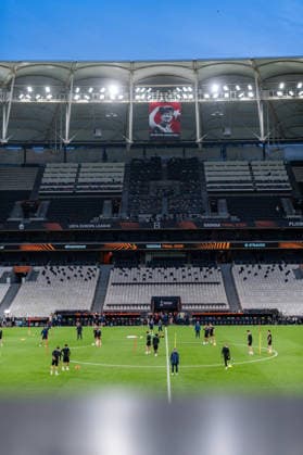 19 05 2026, SC Freiburg vs Aston Villa, UEFA Europa League, Final Matchday 1 Besiktas Square, Besiktas Park, Stadium, Fan festival, Fan Fest, Fans Freiburg Aston Villa, Trophy, Uefa Cup League Trophy, Istanbul 2026 Final Final Final Training Final Training SC Freiburg in Vodafone Park Copyright: xBahhoxKarax