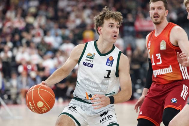 Steven Ashworth Vet Concept Gladiators Trier, 01 with ball, GER, FC Bayern Basketball vs Vet Concept Gladiators Trier, Basketball, easycredit Basketball Bundesliga, Playoffs, Quarterfinals, Season 2025 2026, 19 05 2026, GER, FC Bayern Basketball vs Vet Concept Gladiators Trier, Basketball, easycredit Basketball Bundesliga, Playoffs, Quarterfinals, Season 2025 2026, 19 05 2026 Muenchen Copyright: xEibner-Pressefoto JennixMaulx EP_JML