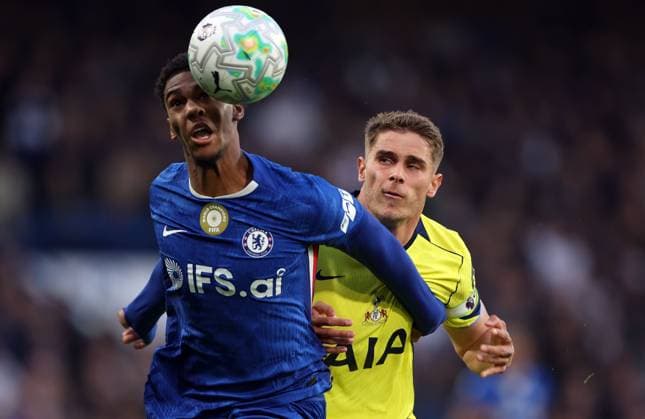 Josh Acheampong of Chelsea and Micky van de Ven of Tottenham Hotspur in action Chelsea v Tottenham Hotspur, Premier League, Football, Stamford Bridge, London, UK - 19 May 2026London Stamford Bridge United Kingdom EDITORIAL USE ONLY No use with unauthorised audio, video, data, fixture lists, club league logos or live services. Online in-match use limited to 120 images, no video emulation. No use in betting, games or single club league player publications. Copyright: xKieranxMcManus Shutterstockx 16881293o
