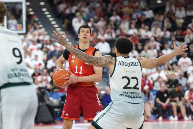 Vladimir Lucic FC Bayern Basketball, 11 with ball with Nolan Adekunle Vet Concept Gladiators Trier, 22 , GER, FC Bayern Basketball vs Vet Concept Gladiators Trier, Basketball, easycredit Basketball Bundesliga, Playoffs, Quarterfinals, 2025 2026 season, 19 05 2026, GER, FC Bayern Basketball vs Vet Concept Gladiators Trier, Basketball, easycredit Basketball Bundesliga, Playoffs, Quarterfinals, 2025 2026 season, 19 05 2026 Munich Copyright: xEibner-Pressefoto JennixMaulx EP_JML