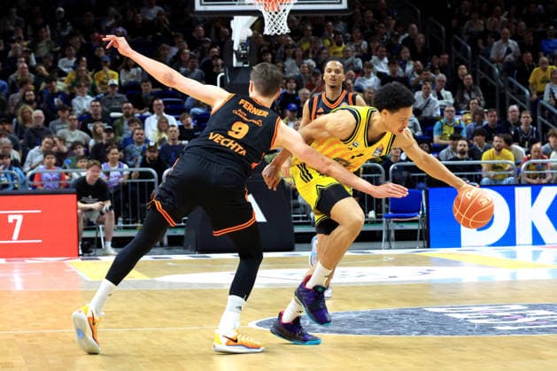 DEU, easyCredit BBL, ALBA vs Rasta Vechta, 19 05 2026, Uber Arena, Berlin, DEU, easyCredit BBL, ALBA vs Rasta Vechta, pictured Jack Kayil ALBA Berlin 7 , äJoschka Ferner RASTA Vechta 9 nordphotoxGmbHx xEngler nph00076