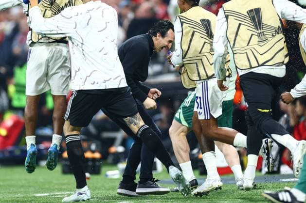 Aston Villa manager Unai Emery celebrates the second goal scored by Emiliano Buendia of Aston Villa to make it 2-0 SC Freiburg v Aston Villa, UEFA Europa League, Final, Football, Besiktas Park, Istanbul, Turkiye - 20 May 2026Istanbul Besiktas Park United Kingdom EDITORIAL USE ONLY No use with unauthorised audio, video, data, fixture lists, club league logos or live services. Online in-match use limited to 120 images, no video emulation. No use in betting, games or single club league player publications. Copyright: xJamesxMarsh Shutterstockx 16883157cr