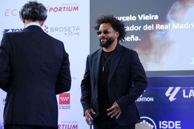 May 21, 2026, Madrid, Madrid, Spain: Marcelo Vieira, a former soccer player, receives the Legend Award during the 2026 ISC Awards Ceremony, which took place.as part of the ISDE Sports Convention, at the Official College of Architects of Madrid, on May 21, 2026, in Madrid, Spain. Madrid Spain - ZUMAa181 20260521_zaa_a181_050 Copyright: xIrinaxR.xHipolitox