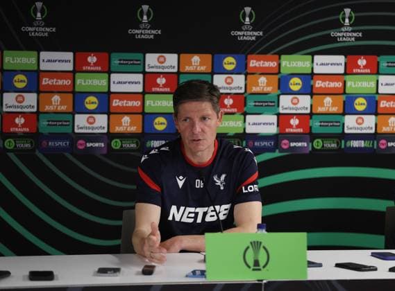 . - Crystal Palace FC UEFA Conference League Final Media Open Day, Crystal Palace Training Session & press conference, PK, Pressekonferenz UEFA Conference League, Crystal Palace FC Training Ground, London, England, 21st May 2026. Daniel Weir Crystal Pix Oliver Glasner manager of Crystal Palace talks to the media in his press conference during the UEFA Conference League Final 2026 Media Day at the Crystal Palace FC Training ground, London. - Crystal Palace FC UEFA Conference League Final Media Open Day, Crystal Palace Training Session & Press Conference, UEFA Conference League, Crystal Palace FC Training Ground, London, England, 21st May 2026. Daniel Weir Crystal Pix London Crystal Palace FC Training Ground England Copyright: xDanielxWeirx CP_Crystal_Palace_UEFA_Final_Media_Day_210526_DW12