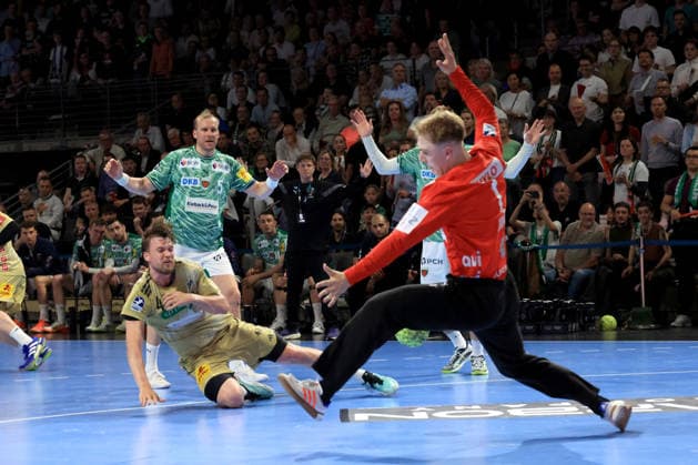 DEU, DHB, 1 HBL, Fuechse Berlin vs Hannover Burgdorf, 21 05 2026, Max Schmeling Halle, Berlin, DEU, DHB, 1 HBL, Fuechse Berlin vs Hannover Burgdorf, in the picture Max Darj Fuechse Berlin 5 , Mathias Gidsel Fuechse Berlin 19 , Lasse Ludwig Fuechse Berlin 1 , Thomas Alfred Solstad Hannover Burgdorf 44 nordphotoxGmbHx xEngler nph00076