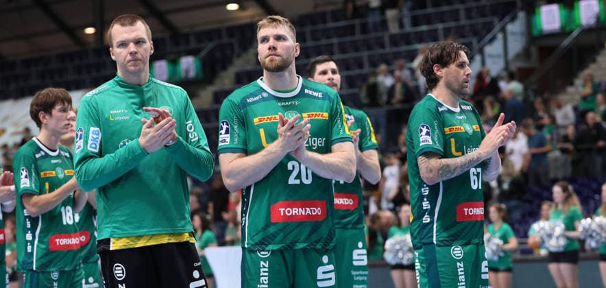 Leipzig, 21 05 2026, Arena Leipzig, Handball, Bundesliga, 32 Matchday , SC DHfK Leipzig vs MT Melsungen 27 33 12 13 , In the picture Disappointment at Leipzig Goalkeeper Tomas Mrkva 16, Leipzig , William Bogojevic 20, Leipzig , Dean Bombac 67, DHfK , For editorial use only Only editorial use , DHB HBL regulations prohibit any use of photographs as image sequences and or quasi video ,
