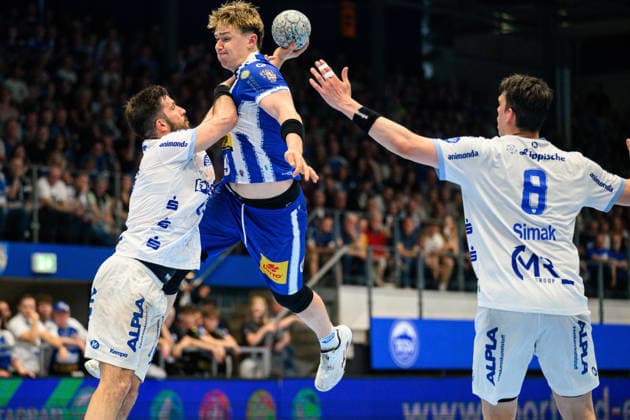Tillman Leu ThSV Eisenach, 99 , Tim Suton TBV Lemgo Lippe, 23 , Frederik Simak TBV Lemgo Lippe, 08 GER, ThSV Eisenach vs TBV Lemgo Lippe, 1 Daikin Handballbundesliga, Handball, 32 Matchday, Season 2025 2026, 22 05 2026 GER, ThSV Eisenach vs TBV Lemgo Lippe, 1 Daikin Handballbundesliga, Handball, 32 Matchday, Season 2025 2026, 22 05 2026 Eisenach Copyright: xEibner-Pressefoto MartinxHerbstx EP_MHT