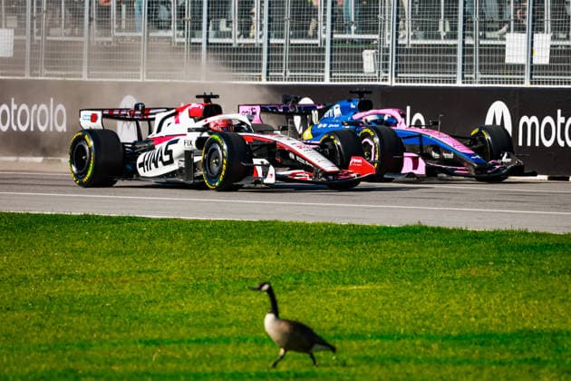 F1 - CANADIAN GRAND PRIX 2026 Geese goose birds OCON Esteban (fra), TGR Haas F1 Team VF-26, GASLY Pierre (fra), Alpine F1 Team A526, action overtake, overtaking, dà passement, depassement, overtakes, during the Formula 1 Grand Prix du Canada 2026, 5th round of the 2026 Formula One World Championship, WM, Weltmeisterschaft from May 22 to 24, 2026 on the Circuit Gilles Villeneuve, in Montrà al, Canada - Montrà alCanada Copyright: xFLORENTxGOODENx