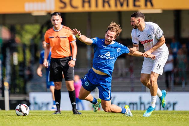 L R Luca Kerkemeyer SF Lotte, 24 , Oualid Mhamdi SC Verl, 20 in duel GER, SC Verl vs SF Lotte, Football, Westfalenpokal, Final, Season 2025 2026, 23 05 2026 DFL Regulations prohibit any use of photographers as image sequences and or quasi video GER, SC Verl vs SF Lotte, Football, Westfalenpokal, Final, Season 2025 2026, 23 05 2026 Verl Copyright: xEibner-Pressefoto JanxRollingerx EP_JSK