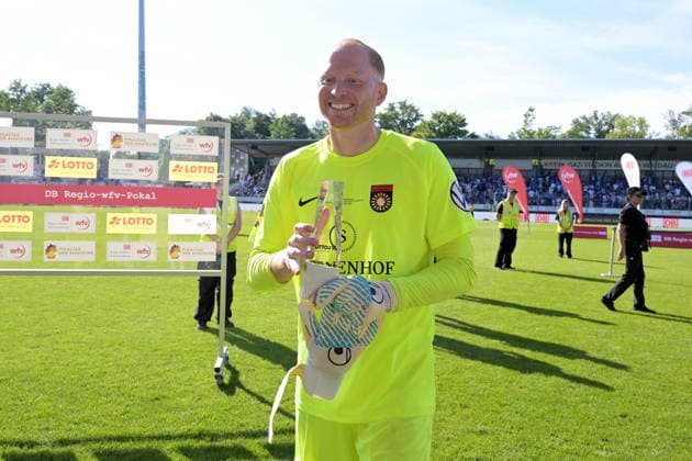 Man of the Match Maximilian Reule SG Sonnenhof Grossaspach, 01 in goal SV Stuttgarter Kickers vs SG Sonnenhof Grossaspach, Football, Men, DB Regio wfv Cup Final, Season 2025 2026, 23 05 2026 SV Stuttgarter Kickers vs SG Sonnenhof Grossaspach, Football, Men, DB Regio wfv Cup Final, Season 2025 2026, 23 05 2026 Stuttgart Copyright: xEibner-Pressefoto TobiasxBaurx EP_TBR