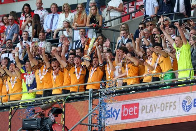 Lewis Coyle of Hull City lifts the Sky Bet Championship Trophy Hull City v Middlesbrough, EFL Sky Bet Championship, Play-Off Final, Football, Wembley Stadium, London, UK - 23 May 2026London Wembley Stadium United Kingdom EDITORIAL USE ONLY No use with unauthorised audio, video, data, fixture lists, club league logos or live services. Online in-match use limited to 120 images, no video emulation. No use in betting, games or single club league player publications. Copyright: xAndrewxFosker Shutterstockx 16887370dj