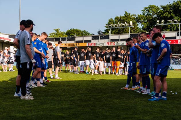 The team of SF Lotte stands guard for SC Verl GER, SC Verl vs SF Lotte, Football, Westfalenpokal, Finale, Spielzeit 2025 2026, 23 05 2026 DFL Regulations prohibit any use of photographers as image sequences and or quasi video GER, SC Verl vs SF Lotte, Football, Westfalenpokal, Finale, Spielzeit 2025 2026, 23 05 2026 Verl Copyright: xEibner-Pressefoto JanxRollingerx EP_JSK