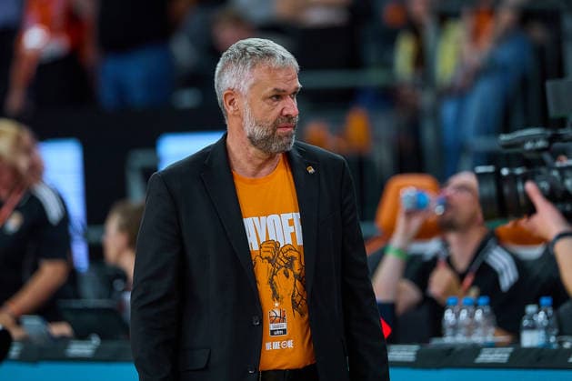 Andreas Oettel ratiopharm ulm, Managing Director thoughtful GER, ratiopharm ulm vs Bamberg Baskets, Basketball, Playoffs, Quarterfinals, 3 Game, EasyCredit BBL, Season 2025 2026, 23 05 2026 GER, ratiopharm ulm vs Bamberg Baskets, Basketball, Playoffs, Quarterfinals, 3 Game, EasyCredit BBL, Season 2025 2026, 23 05 2026 New Ulm Copyright: xEibner-Pressefoto GeraldxOelze-dexStoppanyx EP_ODS