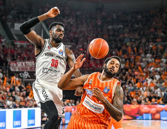 GER, BBL, Playoffs, ratiopharm Ulm vs BMA365 Bamberg Baskets 23 05 2026, ratiopharm arena, Neu Ulm, GER, BBL, Playoffs, ratiopharm Ulm vs BMA365 Bamberg Baskets, pictured Ejiofor Onu Bamberg, 35 , Joel Soriano Ulm, 12 nordphotoxGmbHx xHafner nph00200