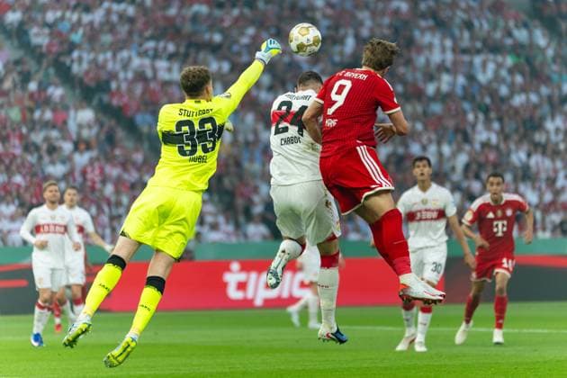 Goalkeeper Alexander Nuebel VfB Stuttgart, 33 , Jeff Chabot VfB Stuttgart, 24 , Harry Kane FC Bayern Muenchen, 9 , GER, FC Bayern Muenchen vs VfB Stuttgart, Football, Men, DFB Pokal, Final, Season 2025 2026, 23 05 2026 DFL REGULATES PROHIBIT ANY USE OF PHOTOGRAPHS AS IMAGE SEQUENCES AND OR QUASI VIDEO GER, FC Bayern Muenchen vs VfB Stuttgart, Football, Men, DFB Pokal, Final, Season 2025 2026, 23 05 2026 Berlin Copyright: xEibner-Pressefoto MaxxVincenx EP_MVN