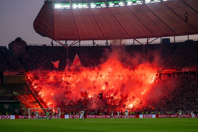 Pyrotechnics, Bengalo, Bengal fire, Pyro VfB Stuttgart Fans GER, FC Bayern Muenchen vs VfB Stuttgart, Football, Men, DFB Pokal, Final, Season 2025 2026, 23 05 2026, DFL DFB REGULATES PROHIBIT ANY USE OF PHOTOGRAPHS AS IMAGE SEQUENCES AND OR QUASI VIDEO, GER, FC Bayern Muenchen vs VfB Stuttgart, Football, Men, DFB Cup, Final, Season 2025 2026, 23 05 2026 Berlin Copyright: xEibner-Pressefoto WolfgangxFrankx EP_WFK