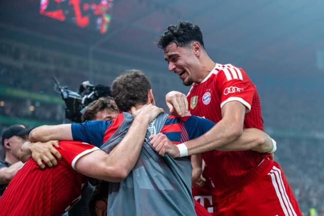 Goal to 2 0 by Harry Kane FC Bayern Muenchen, 09 , cheers, goal celebration, celebrates his goal with Aleksandar Pavlovic FC Bayern Muenchen, 45 GER, FC Bayern Muenchen vs VfB Stuttgart, Football, Men, DFB Pokal, Final, Season 2025 2026, 23 05 2026, DFL DFB REGULATES PROHIBIT ANY USE OF PHOTOGRAPHS AS IMAGE SEQUENCES AND OR QUASI VIDEO, GER, FC Bayern Muenchen vs VfB Stuttgart, Football, Men, DFB Pokal, Final, Season 2025 2026, 23 05 2026 Berlin Copyright: xEibner-Pressefoto WolfgangxFrankx EP_WFK