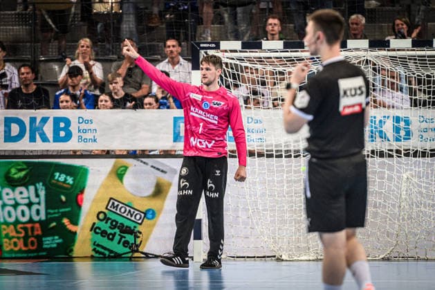 Mateusz Kornecki TVB Stuttgart, 01 Winner pose GER, TVB Stuttgart SG Flensburg Handewitt, DAIKIN HBL, Handball, Bundesliga, 32 Matchday, Season 2025 2026, 24 05 2026 GER, TVB Stuttgart SG Flensburg Handewitt, DAIKIN HBL, Handball, Bundesliga, 32 Matchday, Season 2025 2026, 24 05 2026 Stuttgart Copyright: xSandyxDinkelackerx EP_SDR