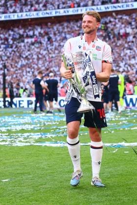 Sam Dalby of Bolton Wanderers celebrates at the end of the match Bolton Wanderers v Stockport County, EFL Sky Bet League One, Play-Off Final, Football, Wembley Stadium, London, UK - 24 May 2026London Wembley Stadium United Kingdom EDITORIAL USE ONLY No use with unauthorised audio, video, data, fixture lists, club league logos or live services. Online in-match use limited to 120 images, no video emulation. No use in betting, games or single club league player publications. Copyright: xPaulxCurrie Shutterstockx 16889803ib