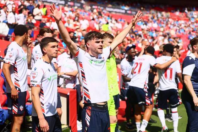 Max Conway of Bolton Wanderers celebrates at the end of the match Bolton Wanderers v Stockport County, EFL Sky Bet League One, Play-Off Final, Football, Wembley Stadium, London, UK - 24 May 2026London Wembley Stadium United Kingdom EDITORIAL USE ONLY No use with unauthorised audio, video, data, fixture lists, club league logos or live services. Online in-match use limited to 120 images, no video emulation. No use in betting, games or single club league player publications. Copyright: xPaulxCurrie Shutterstockx 16889803la
