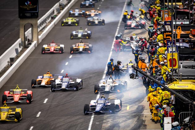 May 24, 2026, Speedway, Indiana, USA: The IndyCar, Indy Car, IRL, USA SERIES field comes down pit road after a yellow flag during the Indianapolis 500 at the Indianapolis Motor Speedway in SPEEDWAY, Indiana. INDYCAR SERIES: May 24, 2026: Indianapolis 500 - ZUMAa161 20260524_aaa_a161_035 Copyright: xWalterxArce,xStevexScaglione GMGx