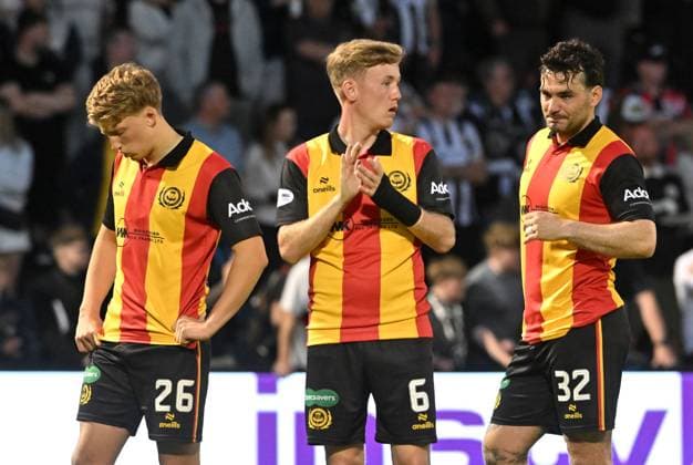 Tony Watt of Partick Thistle and Kyle Turner of Partick Thistle react at full time St Mirren v Partick Thistle, William Hill Scottish Premiership Play-Offs Final, Second Leg, Football, SMiSA Stadium, Paisley, Scotland, UK - 25 May 2026Paisley SMiSA Stadium United Kingdom EDITORIAL USE ONLY No use with unauthorised audio, video, data, fixture lists, club league logos or live services. Online in-match use limited to 120 images, no video emulation. No use in betting, games or single club league player publications. Copyright: xMarkxRunnacles Shutterstockx 16889990cq