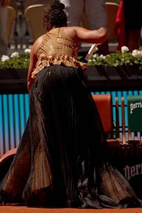 Naomi Osaka of Japan wears a gold sequinned dress under a black sequinned long skirt and corset French Open Tennis, Day Three, Tennis, Roland Garros, Paris, France - 26 May 2026Paris Roland Garros France EDITORIAL USE ONLY No use with unauthorised audio, video, data, fixture lists, club league logos or live services. Online in-match use limited to 120 images, no video emulation. No use in betting, games or single club league player publications. Copyright: xEllaxLing Shutterstockx 16898259d