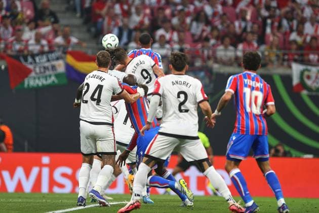 Leipzig, Saxony, Germany, 27 05 2026 Red Bull Arena Final UEFA Conference League Crystal Palace Rayo Vallecano Header by Alemao 9, Rayo Vallecano , also in the scene among others Florian Lejeune 24, Rayo Vallecano , Andrei Ratiu 2, Rayo Vallecano , Yeremy Pino 10, Crystal Palace Copyright: xdtsxNachrichtenagenturx dts_120887