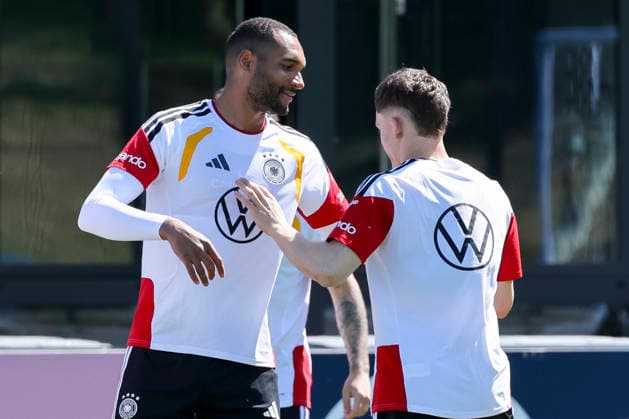 Jonathan Tah Germany and Florian Wirtz Germany smile, , Training of the German national soccer team, Home Ground on May 28, 2026 in Herzogenaurach, Germany Photo by Marco Steinbrenner DeFodi Images Jonathan Tah Germany and Florian Wirtz Germany smile, , Training of the German national soccer team, Home Ground, May 28, 2026 in Herzogenaurach, Germany Photo by Marco Steinbrenner DeFodi Images
