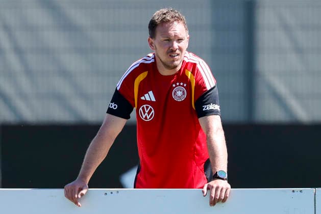 Germany coach Julian Nagelsmann Germany looks on, , Training of the German national soccer team, Home Ground on May 28, 2026 in Herzogenaurach, Germany Photo by Marco Steinbrenner DeFodi Images Germany coach Julian Nagelsmann Germany looks on, , Training of the German national soccer team, Home Ground, May 28, 2026 in Herzogenaurach, Germany Photo by Marco Steinbrenner DeFodi Images