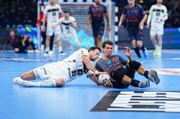 Veron Nacinovic THW Kiel, 93 , Diego Simonet Montpellier Handball, 04 GER, Montpellier Handball vs THW Kiel, Handball, EHF European League, Semifinal, Season 2025 2026, 30 05 2026 GER, Montpellier Handball vs THW Kiel, Handball, EHF European League, Semifinal, Season 2025 2026, 30 05 2026 Hamburg Copyright: xEibner-Pressefoto MarcelxvonxFehrnx EP_MFN