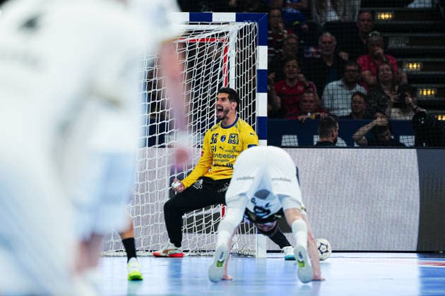 Cheers after parade Remi Desbonnet Montpellier Handball, 92 GER, Montpellier Handball vs THW Kiel, Handball, EHF European League, Semi-final, Season 2025 2026, 30 05 2026 GER, Montpellier Handball vs THW Kiel, Handball, EHF European League, Semi-final, Season 2025 2026, 30 05 2026 Hamburg Copyright: xEibner-Pressefoto MarcelxvonxFehrnx EP_MFN