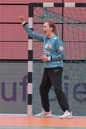 Sofie Kruggel SV Union Halle Neustadt, 31 in goal Cheers TusSies Metzingen vs SV Union Halle Neustadt , Handball, Alsco HBF, 7 Play Off League Matchday, Season 2025 2026, 30 05 2026 TusSies Metzingen vs SV Union Halle Neustadt , Handball, Alsco HBF, 7 Play Off League Matchday, Season 2025 2026, 30 05 2026 Tuebingen Copyright: xEibner-Pressefoto TobiasxBaurx EP_TBR
