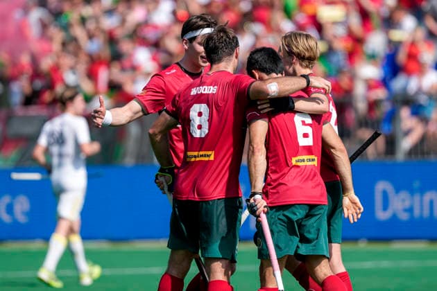 Hamburg Polo Club players, celebrate the goal, celebrate the goal, goal, celebration, cheer, cheers about the goal, rejoicing, joy, optimistic, positive, game scene, highlight, action, 30 05 2026, Bonn Germany , Hockey, German Championship, semi-final, men, Hamburger Polo Club Harvestehuder THC xozx
