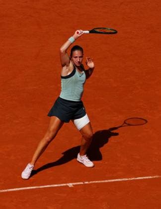 Diane Parry during her third round win over Amanda Anisimova French Open Tennis, Day Seven, Tennis, Roland Garros, Paris, France - 30 May 2026Paris Roland Garros France EDITORIAL USE ONLY No use with unauthorised audio, video, data, fixture lists, club league logos or live services. Online in-match use limited to 120 images, no video emulation. No use in betting, games or single club league player publications. Copyright: xJavierxGarcia Shutterstockx 16898316az