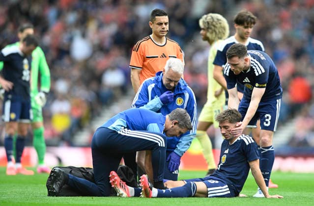 Glasgow, Scotland, 30th May 2026. Billy Gilmour of Scotland was injured during the Scotland vs Curacao International Friendly, Länderspiel, Nationalmannschaft match at Hampden Park, Glasgow. Picture credit should read: Neil Hanna Sportimage EDITORIAL USE ONLY. No use with unauthorised audio, video, data, fixture lists, club league logos or live services. Online in-match use limited to 120 images, no video emulation. No use in betting, games or single club league player publications. SPI_092_NH_Scotland_Curacao SPI-4830-0092