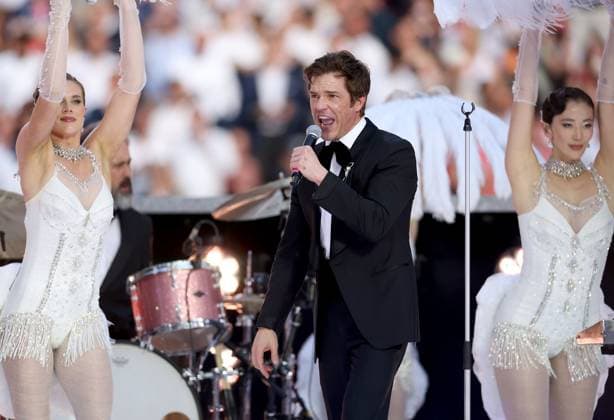 The Killers during a performance prior to kick-off Paris Saint-Germain v Arsenal, UEFA Champions League, Final, Football, Puskas Arena, Budapest, Hungary - 30 May 2026Budapest Puskas Arena Hungary EDITORIAL USE ONLY No use with unauthorised audio, video, data, fixture lists, club league logos or live services. Online in-match use limited to 120 images, no video emulation. No use in betting, games or single club league player publications. Copyright: xKieranxMcManus Shutterstockx 16898280ba