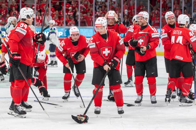 From left to right Attilio Biasca, Tim Berni, Dominik Egli, Sven Jung, Calvin Thürkauf, Pius Suter, SUI, Switzerland Norway, semi-final, Ice Hockey World Championship, Zurich 30 05 2026