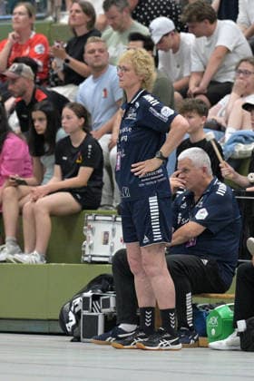 Bettina Grenz Klein TuS Lintfort, Coach TG Nuertingen vs TuS Lintfort , Handball, 2 Alsco HBF, 30 League Matchday, Season 2025 2026, 30 05 2026 TG Nuertingen vs TuS Lintfort , Handball, 2 Alsco HBF, 30 League Matchday, Season 2025 2026, 30 05 2026 Nuertingen Copyright: xEibner-Pressefoto TobiasxBaurx EP_TBR