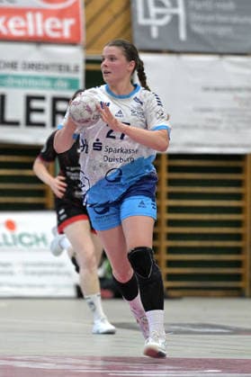 Eva Manthei TuS Lintfort, 27 am with ball TG Nuertingen vs TuS Lintfort , Handball, 2 Alsco HBF, 30 League Matchday, Season 2025 2026, 30 05 2026 TG Nuertingen vs TuS Lintfort , Handball, 2 Alsco HBF, 30 League Matchday, Season 2025 2026, 30 05 2026 Nuertingen Copyright: xEibner-Pressefoto TobiasxBaurx EP_TBR