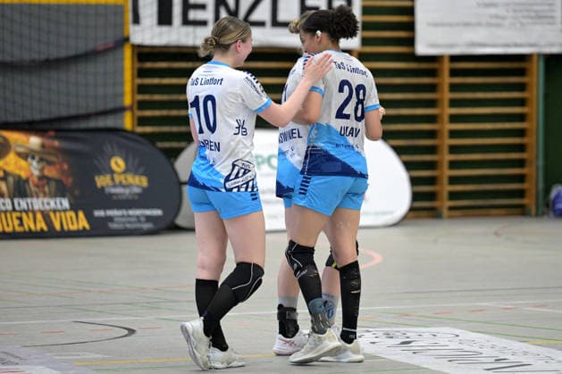 Nathalie Julie Corsten TuS Lintfort, 10 and Leonie Udaw TuS Lintfort, 28 are disappointed after the 37 27 defeat at TG Nuertingen TG Nuertingen vs TuS Lintfort , Handball, 2 Alsco HBF, 30 League match day, 2025 2026 season, 30 05 2026 TG Nuertingen vs TuS Lintfort , Handball, 2 Alsco HBF, 30 League match day, 2025 2026 season, 30 05 2026 Nuertingen Copyright: xEibner-Pressefoto TobiasxBaurx EP_TBR