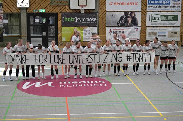 TG Nuertingen would like to thank both fans TG Nuertingen vs TuS Lintfort , Handball, 2 Alsco HBF, 30 League Matchday, Season 2025 2026, 30 05 2026 TG Nuertingen vs TuS Lintfort , Handball, 2 Alsco HBF, 30 League Matchday, Season 2025 2026, 30 05 2026 Nuertingen Copyright: xEibner-Pressefoto TobiasxBaurx EP_TBR