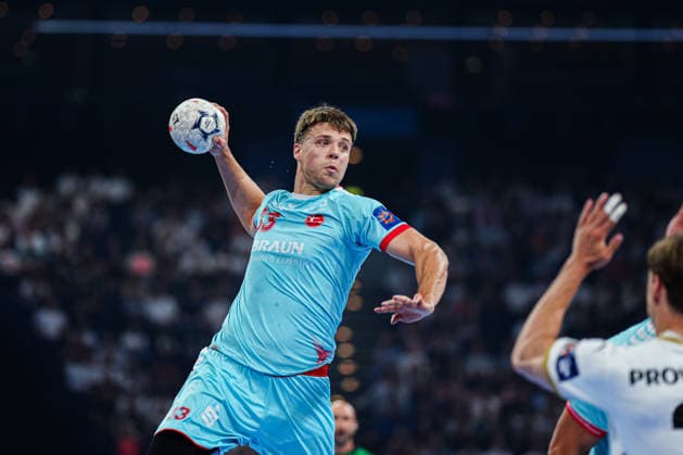 Throw Goal Aaron Mensing MT Melsungen, 33 GER, THW Kiel vs MT Melsungen, Handball, EHF European League, Final, Season 2025 2026, 31 05 2026 GER, THW Kiel vs MT Melsungen, Handball, EHF European League, Final, Season 2025 2026, 31 05 2026 Hamburg Copyright: xEibner-Pressefoto MarcelxvonxFehrnx EP_MFN