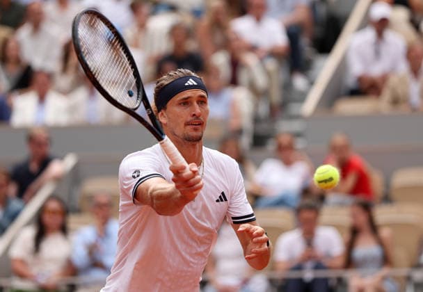 Alex Zverev of Germany in action French Open Tennis, Day Eight, Tennis, Roland Garros, Paris, France - 31 May 2026Paris Roland Garros France EDITORIAL USE ONLY No use with unauthorised audio, video, data, fixture lists, club league logos or live services. Online in-match use limited to 120 images, no video emulation. No use in betting, games or single club league player publications. Copyright: xEllaxLing Shutterstockx 16898325ap