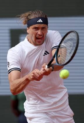 Alexander Zverev of Germany in action French Open Tennis, Day Eight, Tennis, Roland Garros, Paris, France - 31 May 2026Paris Roland Garros France EDITORIAL USE ONLY No use with unauthorised audio, video, data, fixture lists, club league logos or live services. Online in-match use limited to 120 images, no video emulation. No use in betting, games or single club league player publications. Copyright: xEllaxLing Shutterstockx 16898325x