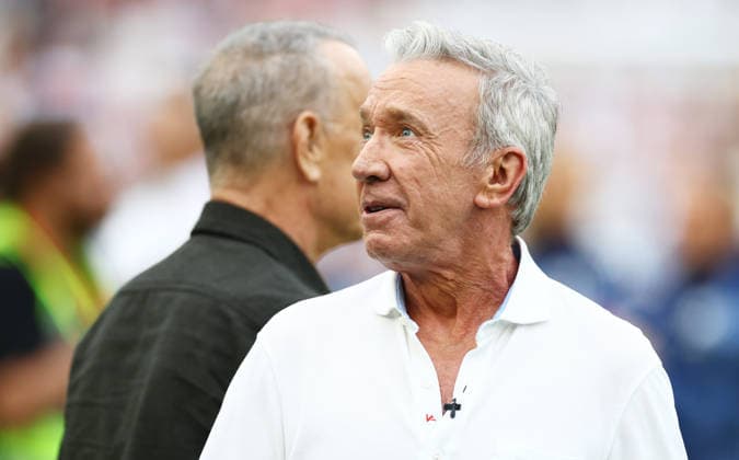 Tim Allen seen pitchside as part of Toy Story 5 promotion. England XI v World XI, Soccer Aid for Unicef 2026, Football, London Stadium, London, UK - 31 May 2026London London Stadium United Kingdom EDITORIAL USE ONLY No use with unauthorised audio, video, data, fixture lists, club league logos or live services. Online in-match use limited to 120 images, no video emulation. No use in betting, games or single club league player publications. Copyright: xJamesxMarsh Shutterstockx 16898311aj